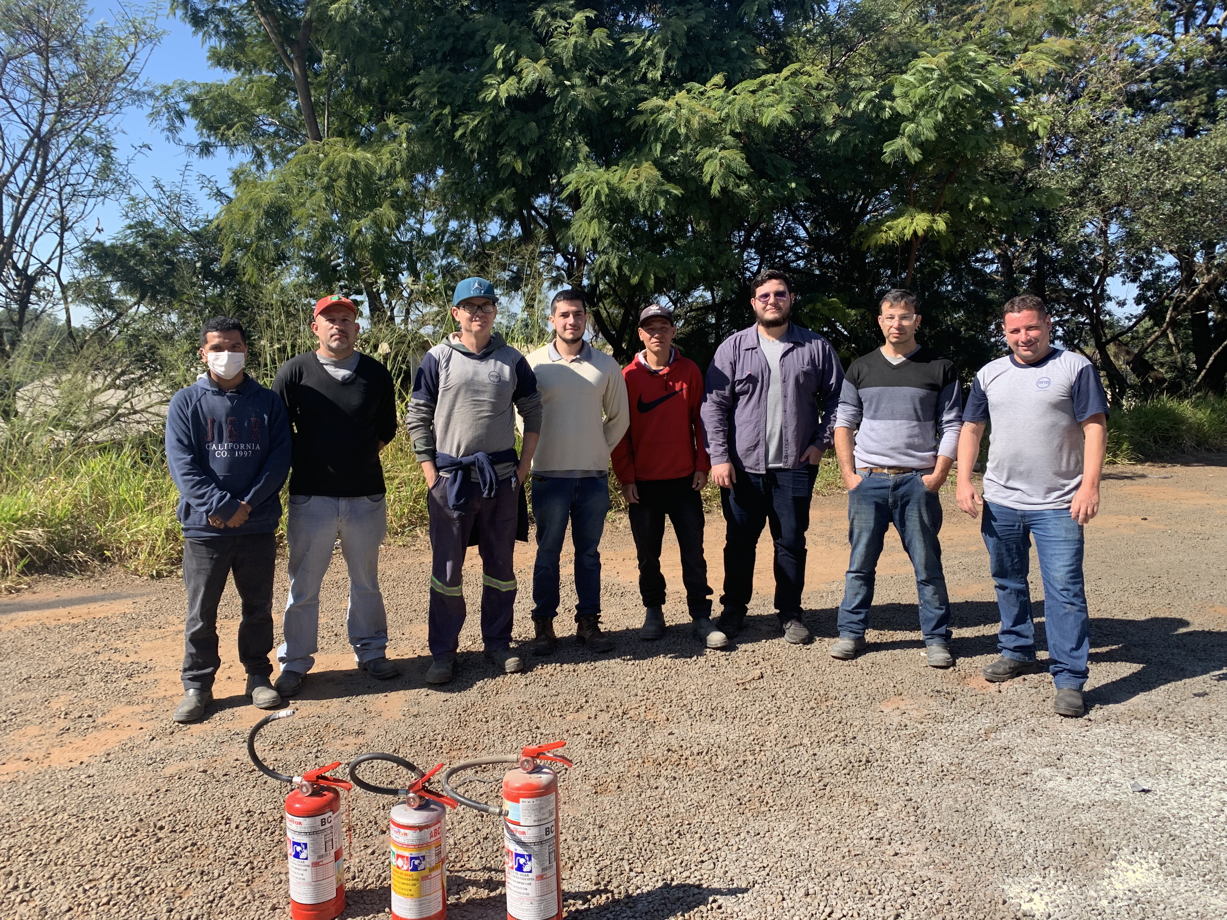 A Importância do Treinamento de Brigada de Incêndio para a Segurança dos Funcionários